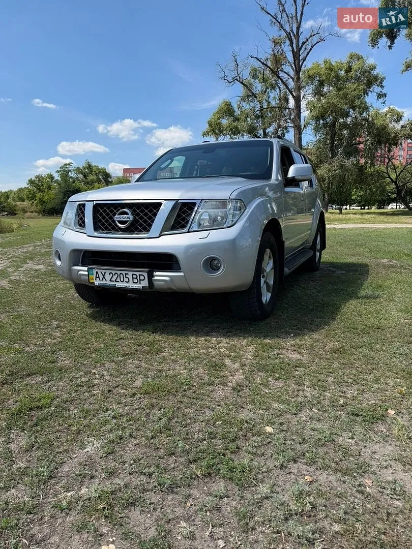 Nissan Pathfinder 2012