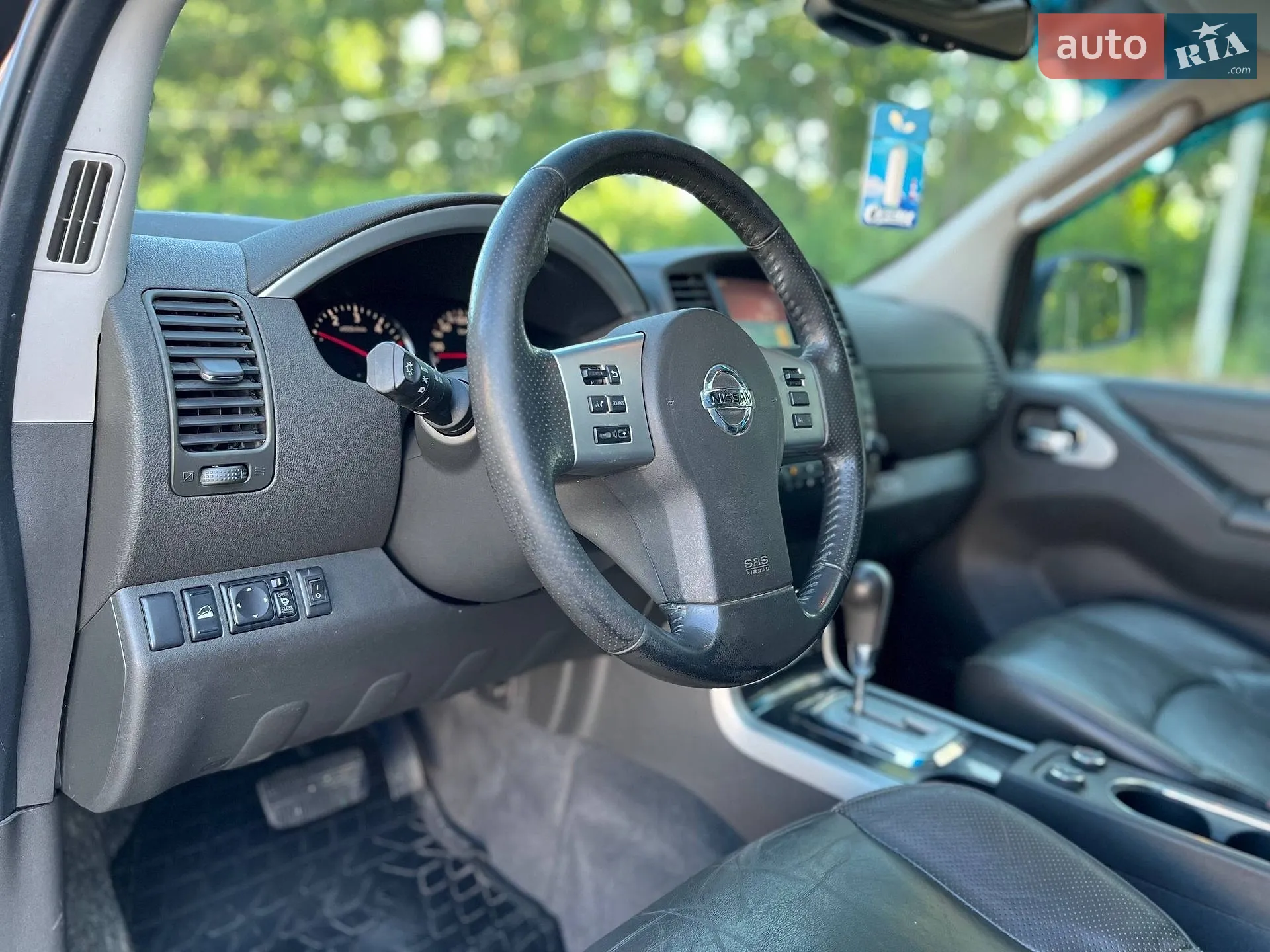 2014 Nissan Pathfinder - мініатюра 20