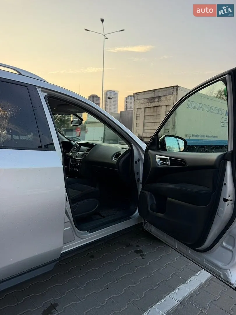 2015 Nissan Pathfinder - мініатюра 7