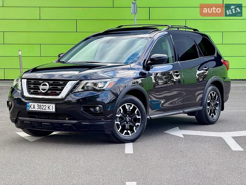 Nissan Pathfinder 2020