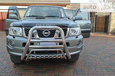 Позашляховик / Кросовер Nissan Patrol 2008 в Чернівцях