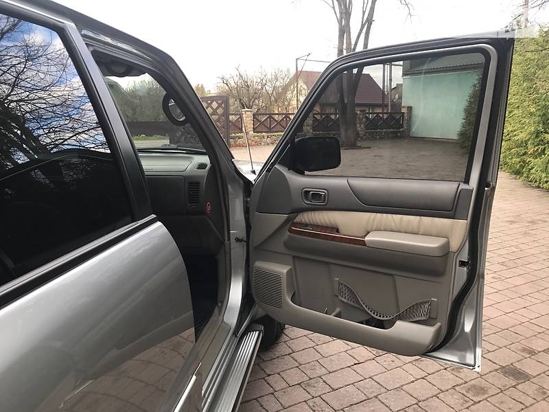 Внедорожник / Кроссовер Nissan Patrol 2002 в Ивано-Франковске