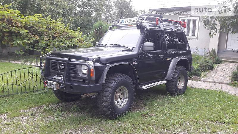 Nissan patrol 1993 года