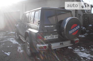 Внедорожник / Кроссовер Nissan Patrol 1997 в Ивано-Франковске