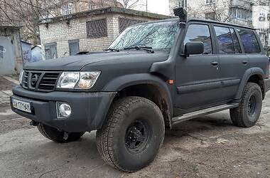 Внедорожник / Кроссовер Nissan Patrol 2003 в Киеве