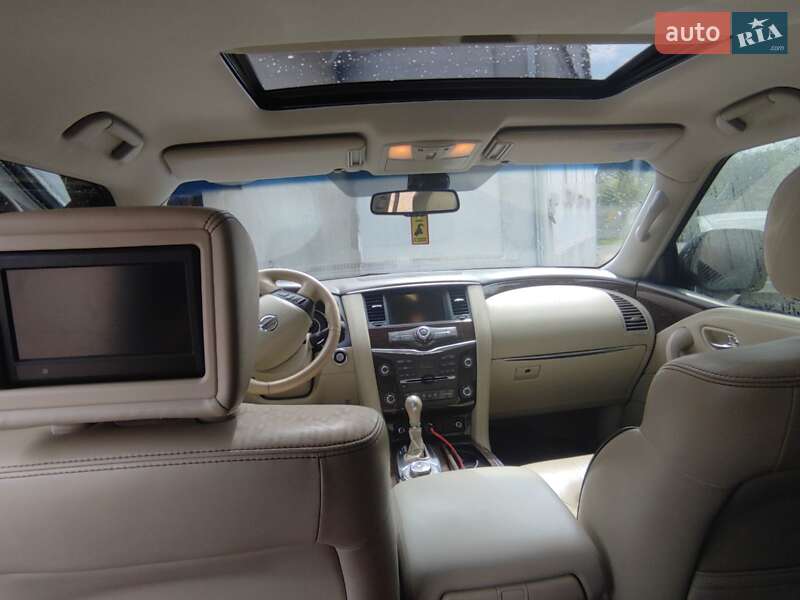 Внедорожник / Кроссовер Nissan Patrol 2011 в Кривом Роге