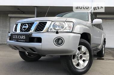 Позашляховик / Кросовер Nissan Patrol 2004 в 