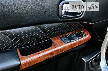 Позашляховик / Кросовер Nissan Patrol 2004 в 