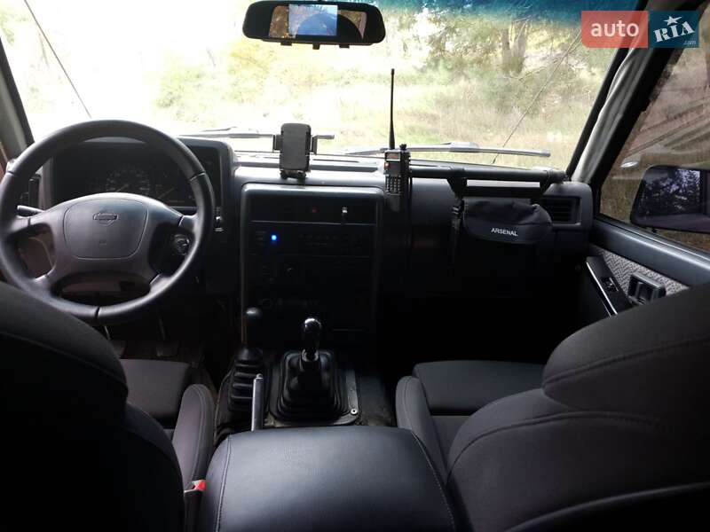 Позашляховик / Кросовер Nissan Patrol 1998 в Києві