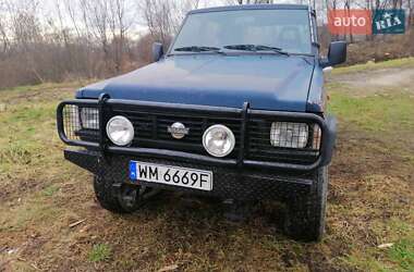 Внедорожник / Кроссовер Nissan Patrol 1992 в Дрогобыче