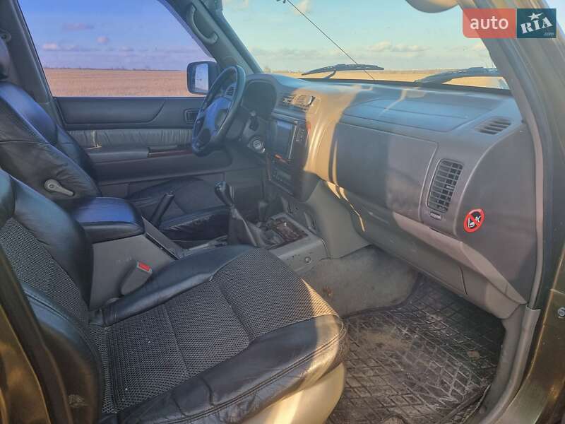Позашляховик / Кросовер Nissan Patrol 1999 в Пустомитах