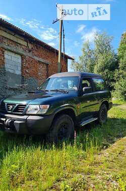 Внедорожник / Кроссовер Nissan Patrol 1998 в Стрые