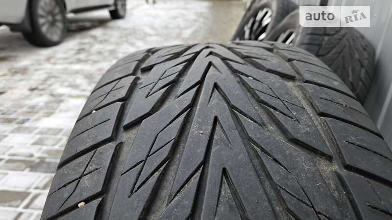 Позашляховик / Кросовер Nissan Patrol 2011 в Снятині