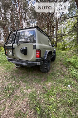 Позашляховик / Кросовер Nissan Patrol 2000 в Коростені