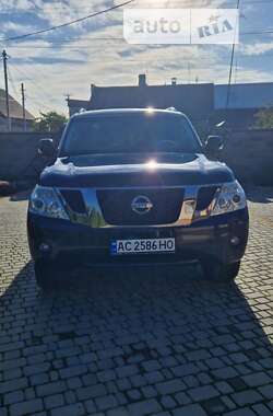 Позашляховик / Кросовер Nissan Patrol 2010 в Любешові