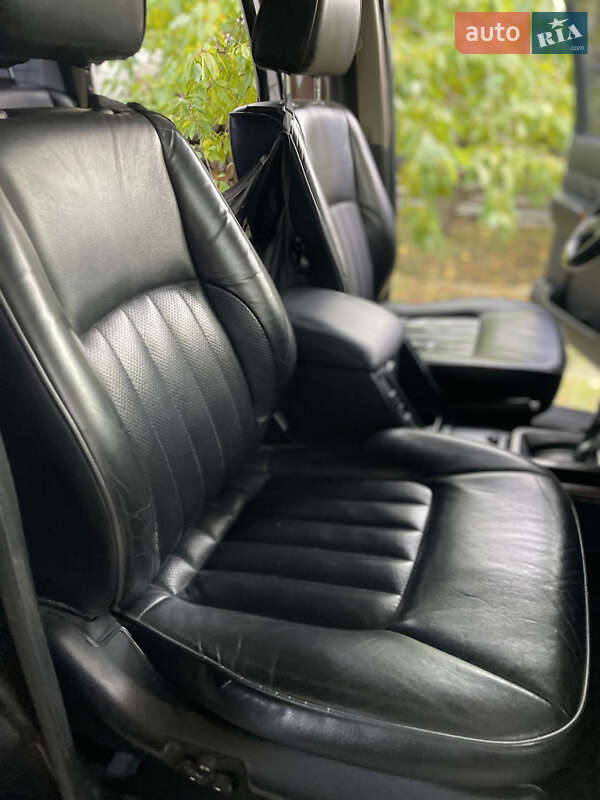 Внедорожник / Кроссовер Nissan Patrol 2007 в Днепре