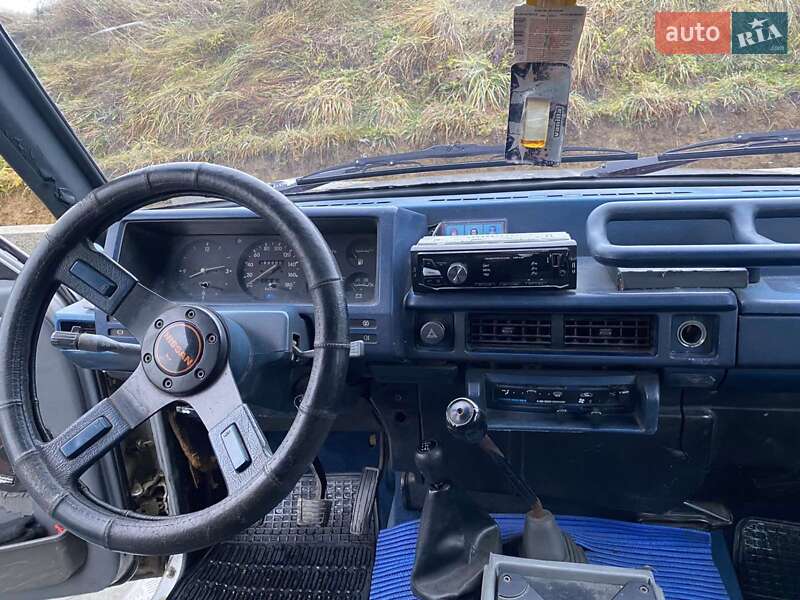 Позашляховик / Кросовер Nissan Patrol 1986 в Турці