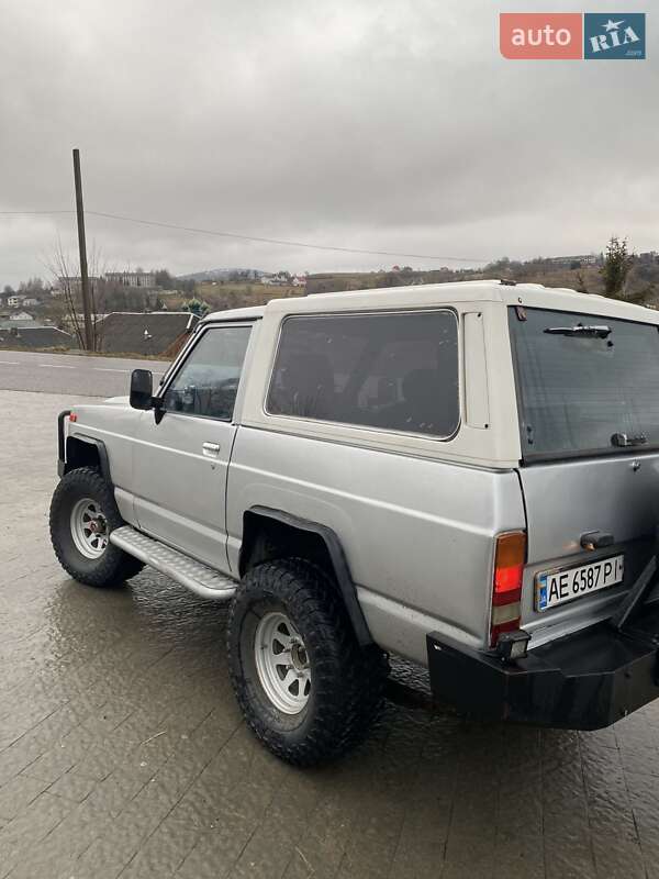 Позашляховик / Кросовер Nissan Patrol 1986 в Турці