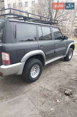 Позашляховик / Кросовер Nissan Patrol 2006 в Києві