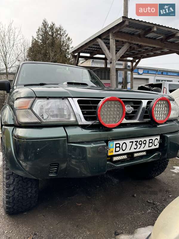 Позашляховик / Кросовер Nissan Patrol 2001 в Тернополі