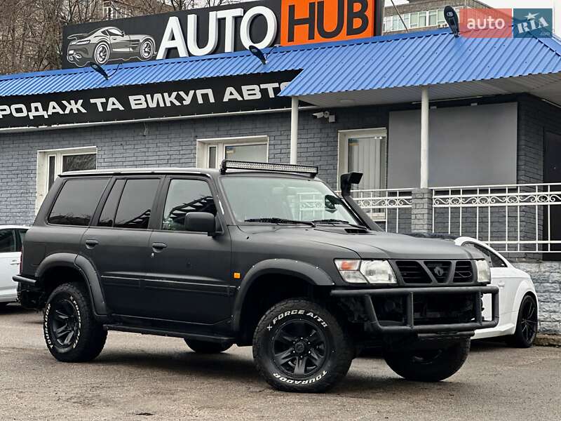 Позашляховик / Кросовер Nissan Patrol 2003 в Харкові