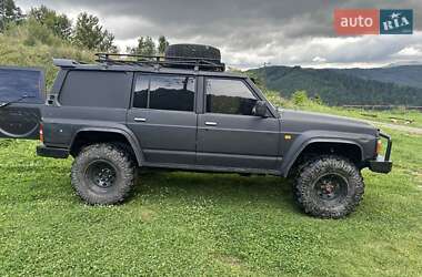 Позашляховик / Кросовер Nissan Patrol 1989 в Ужгороді