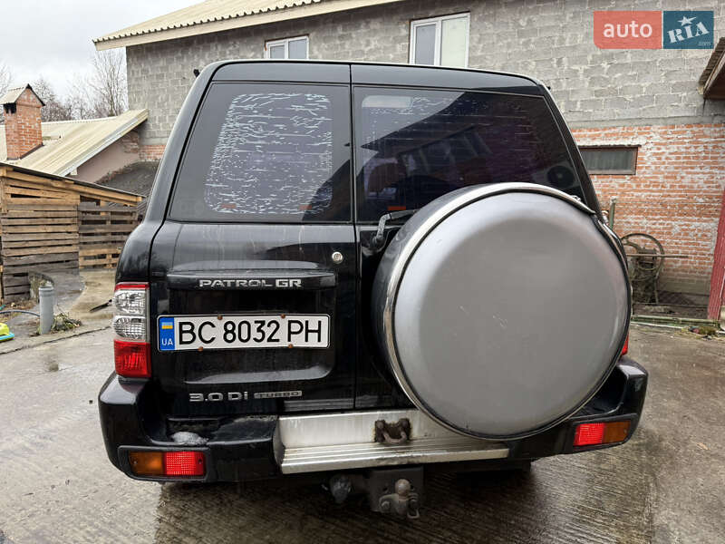 Позашляховик / Кросовер Nissan Patrol 2003 в Львові
