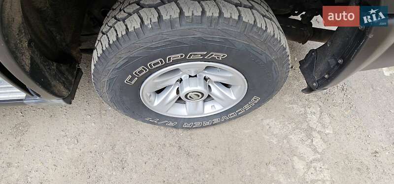 Внедорожник / Кроссовер Nissan Patrol 2003 в Днепре