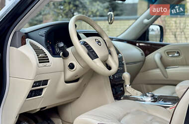 Внедорожник / Кроссовер Nissan Patrol 2011 в 