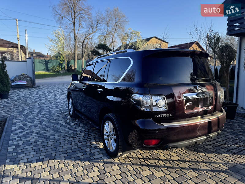 Позашляховик / Кросовер Nissan Patrol 2011 в Кропивницькому