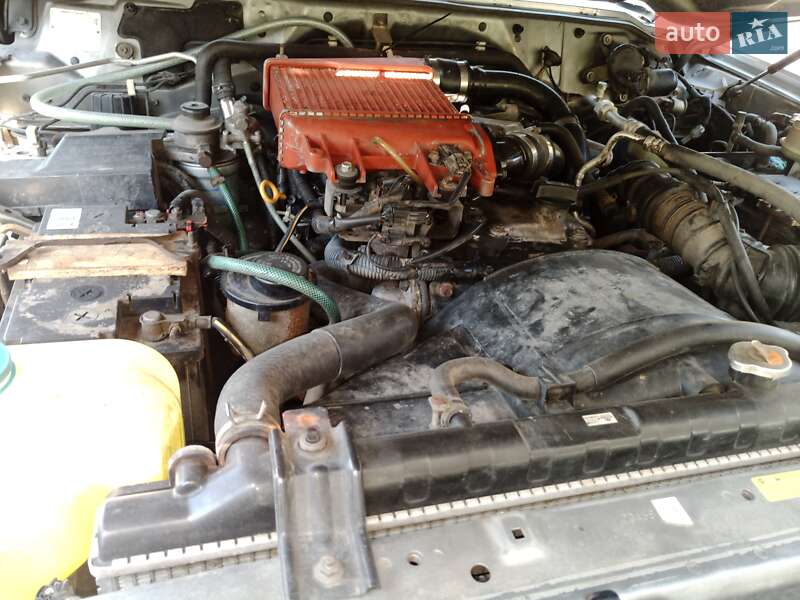 Позашляховик / Кросовер Nissan Patrol 2003 в Дніпрі