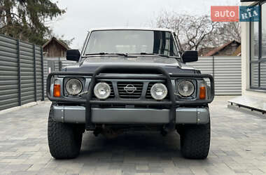 Позашляховик / Кросовер Nissan Patrol 1996 в Києві