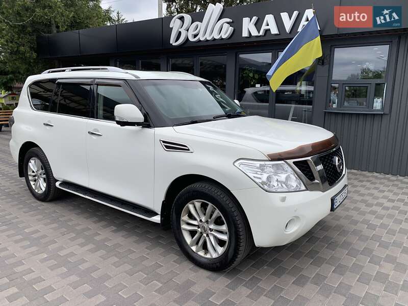 Внедорожник / Кроссовер Nissan Patrol 2011 в 