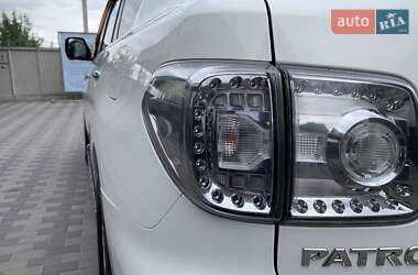 Внедорожник / Кроссовер Nissan Patrol 2011 в 