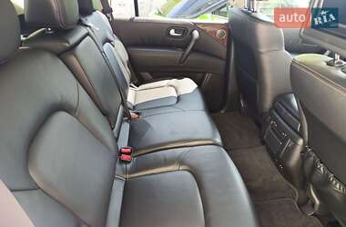 Позашляховик / Кросовер Nissan Patrol 2013 в 