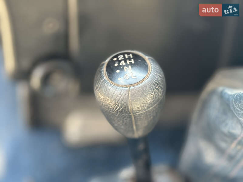 Позашляховик / Кросовер Nissan Patrol 1985 в Дрогобичі