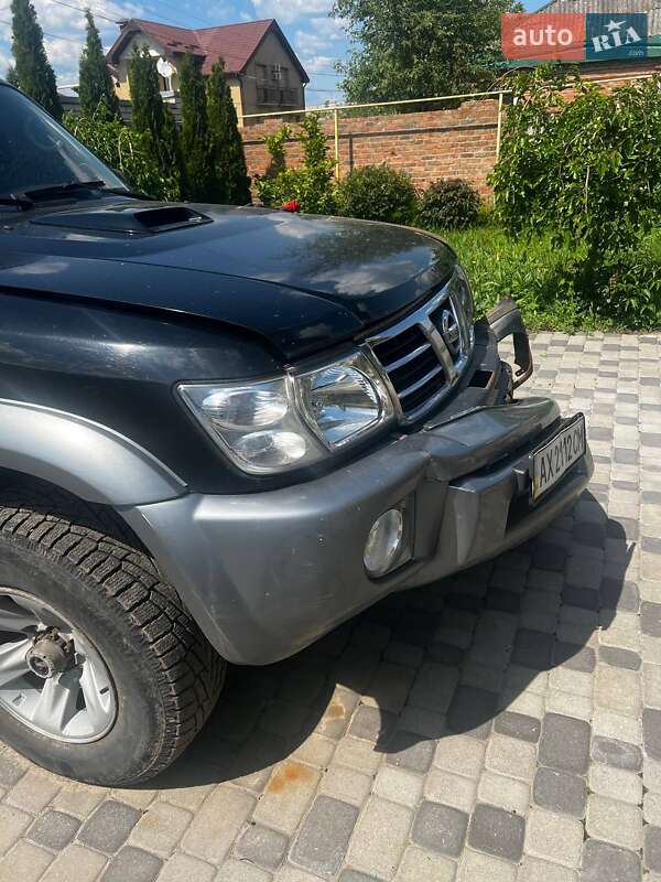 Позашляховик / Кросовер Nissan Patrol 2003 в Харкові