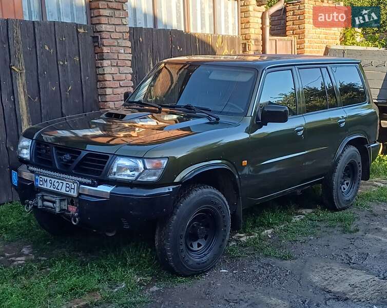 Позашляховик / Кросовер Nissan Patrol 2000 в Сумах