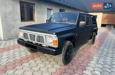 Внедорожник / Кроссовер Nissan Patrol 1997 в Надворной