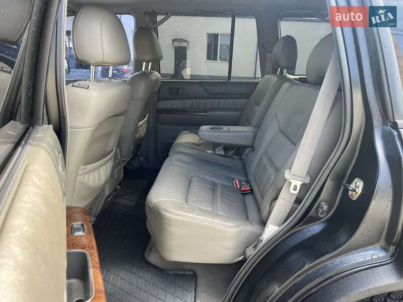 Позашляховик / Кросовер Nissan Patrol 2001 в Рівному