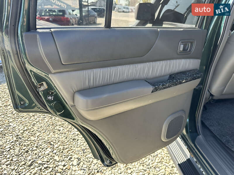 Позашляховик / Кросовер Nissan Patrol 2002 в Львові