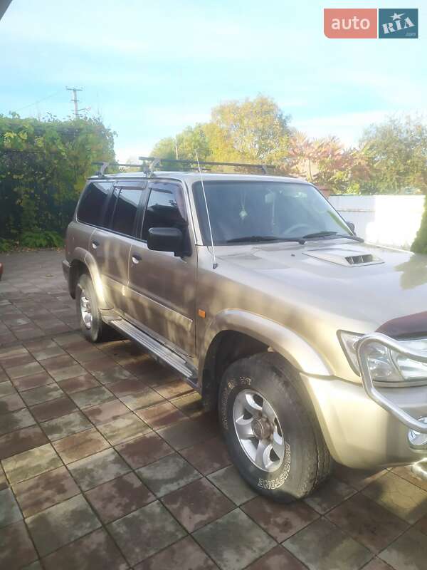 Внедорожник / Кроссовер Nissan Patrol 2005 в Киеве