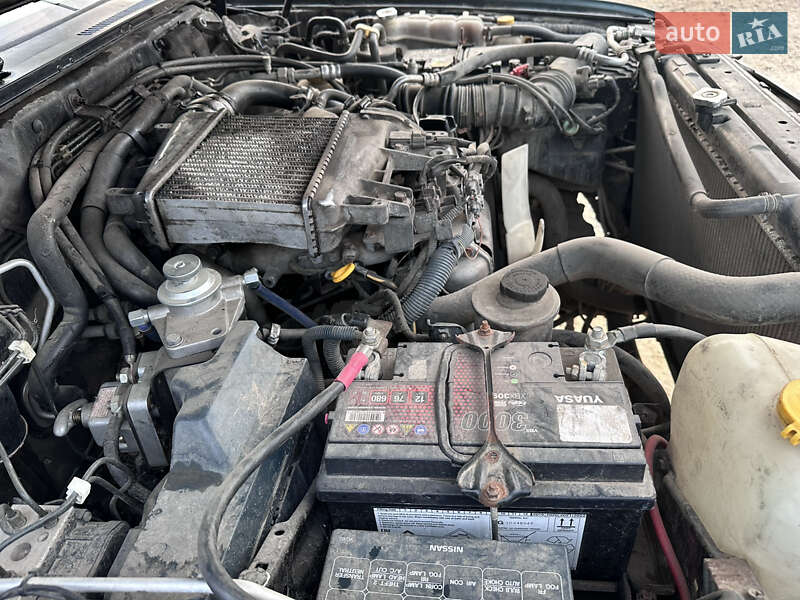 Позашляховик / Кросовер Nissan Patrol 2002 в Одесі