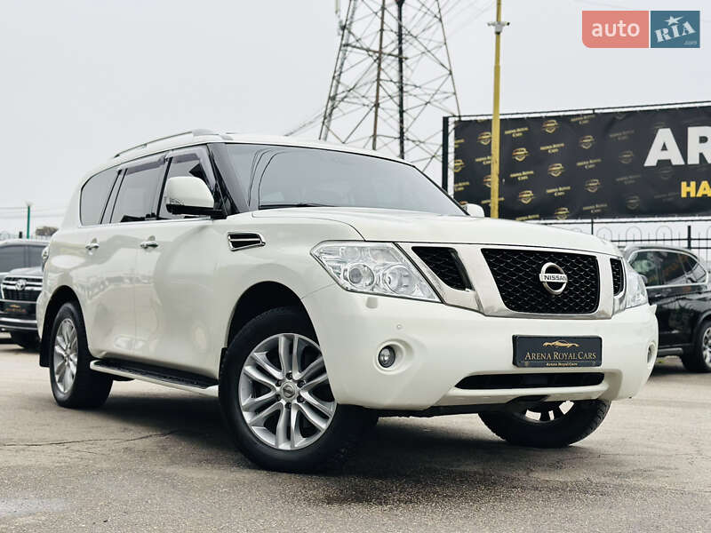 Внедорожник / Кроссовер Nissan Patrol 2011 в Харькове
