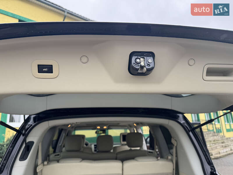 Позашляховик / Кросовер Nissan Patrol 2010 в Стрию