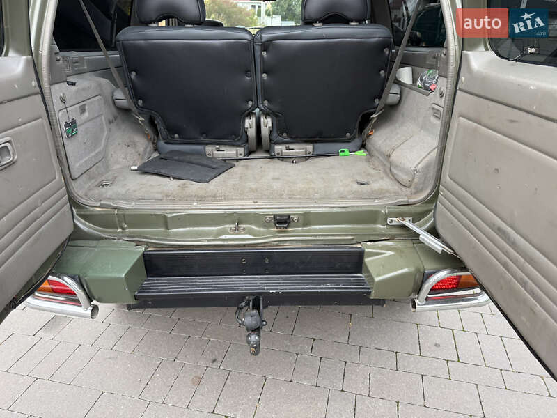 Внедорожник / Кроссовер Nissan Patrol 2000 в Ужгороде