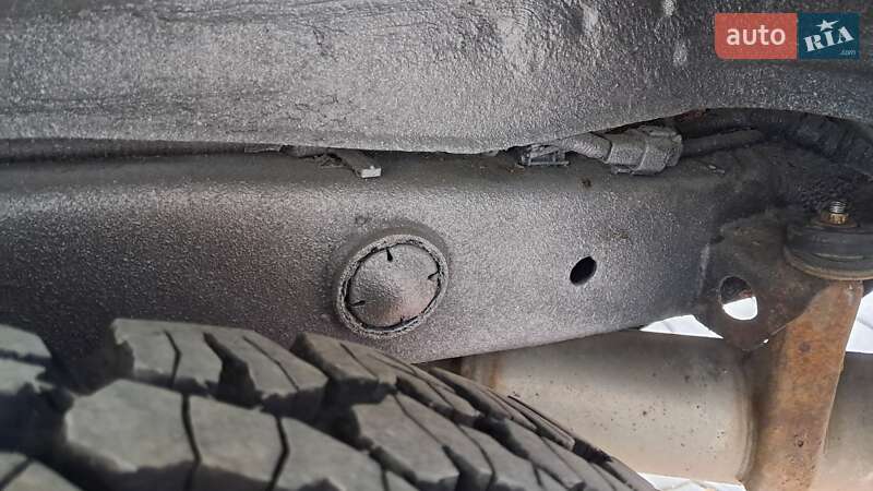 Внедорожник / Кроссовер Nissan Patrol 1992 в Надворной