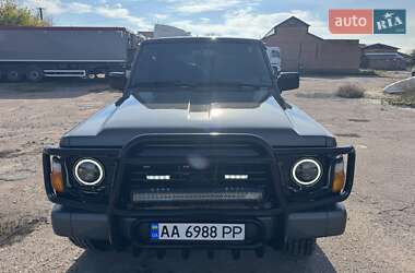 Внедорожник / Кроссовер Nissan Patrol 1996 в Прилуках