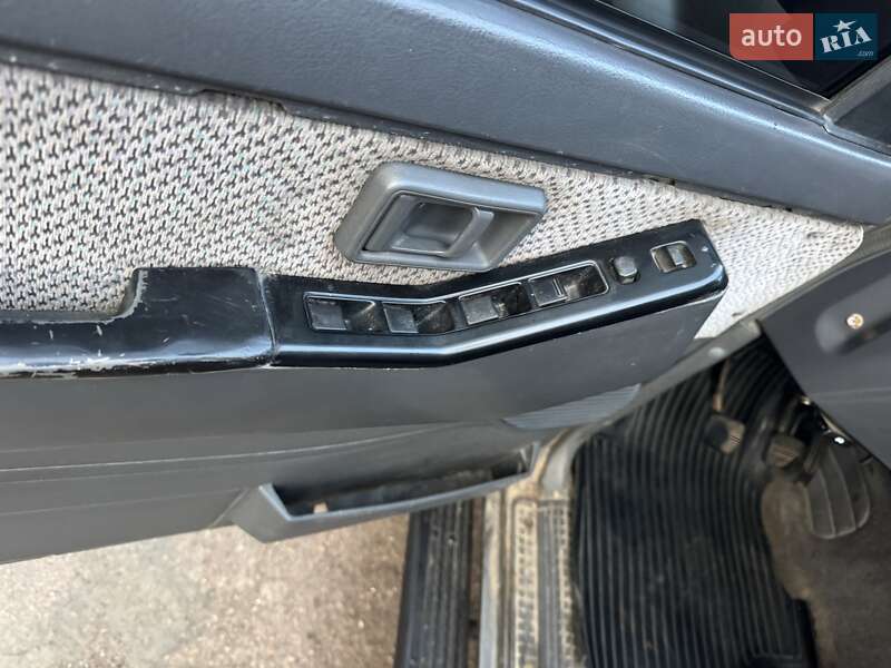 Внедорожник / Кроссовер Nissan Patrol 1996 в Прилуках