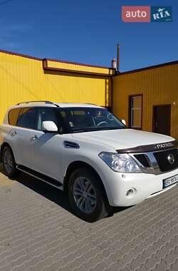 Внедорожник / Кроссовер Nissan Patrol 2010 в Хмельницком